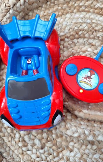 Voiture spiderman
