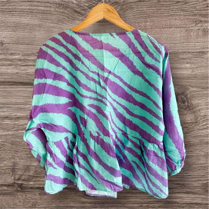 Blouse manches 3/4 col V turquoise mauve emablues taille 36 S - photo numéro 3
