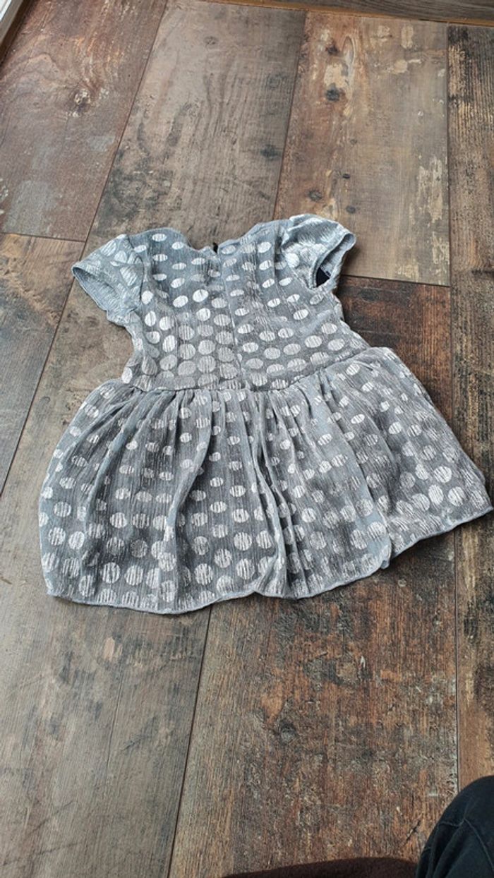 Très belle robe mes petites chéries 6 mois 68 cm en très bon état 👌 - photo numéro 7