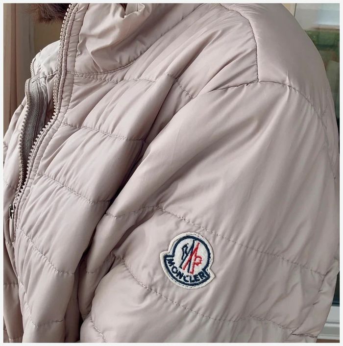 Veste matelassée beige Moncler taille M - bon état - photo numéro 3