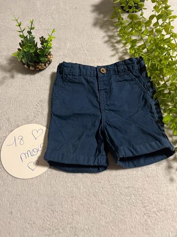 Très beau short pour petit garçon