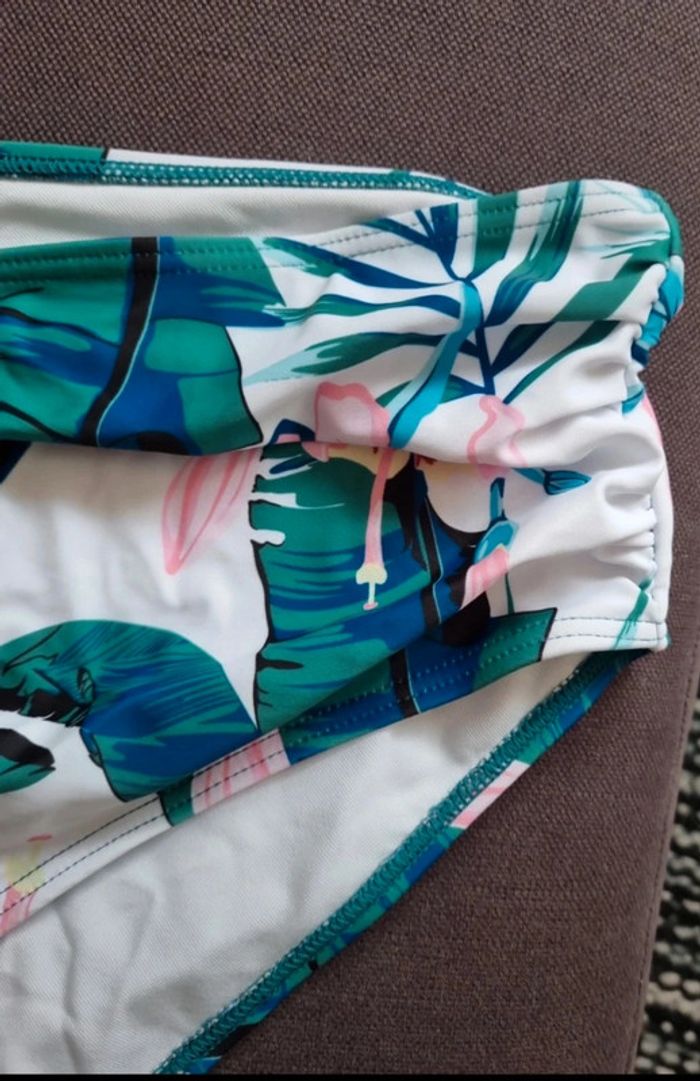 Maillot de bain 2 pièces neuf taille 52 - photo numéro 6