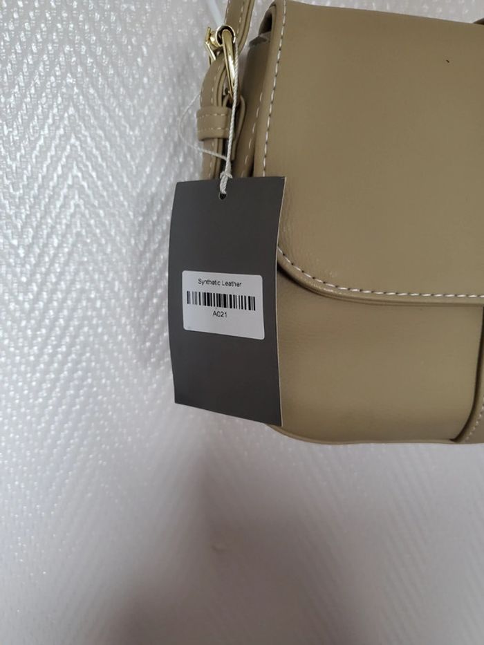 Sac à main neuf - photo numéro 3