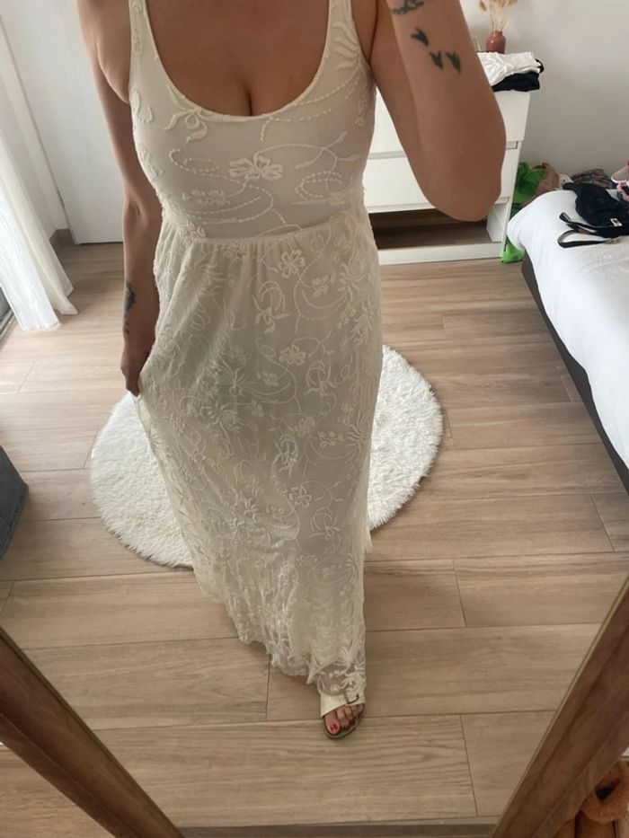 Robe longue dentelle Zara - photo numéro 7