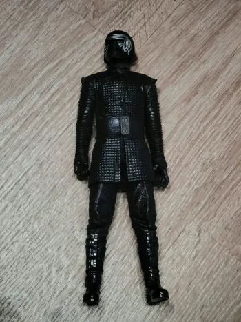 Figurine kylo ren Star Wars