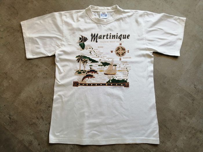 T shirt blanc imprimé Martinique Taille M Européenne des Cotons