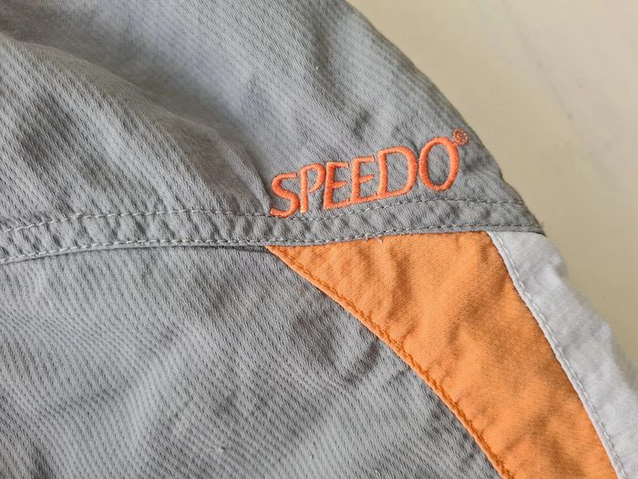 Caleçon short de bain Speedo, taille S, olive/vert foncé avec déco orange et blanc, piscine, bermuda