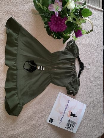 Robe kaki