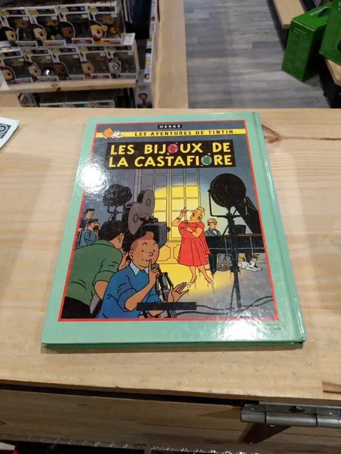 Album double Les aventures de Tintin - Tintin au Tibet / Les bijoux de la Castafiore - photo numéro 4