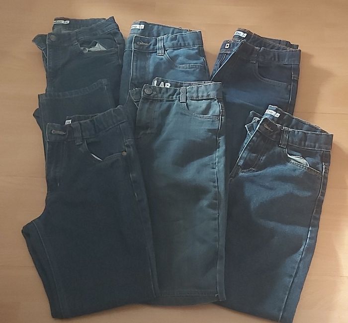 Lot 6 jeans garçon 12 ans - excellent état