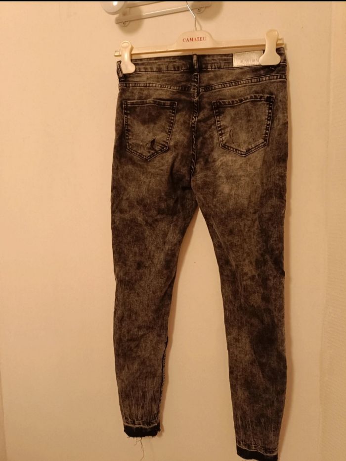 Jean Skinny AMISU (New Yorker) Taille 27 - photo numéro 4