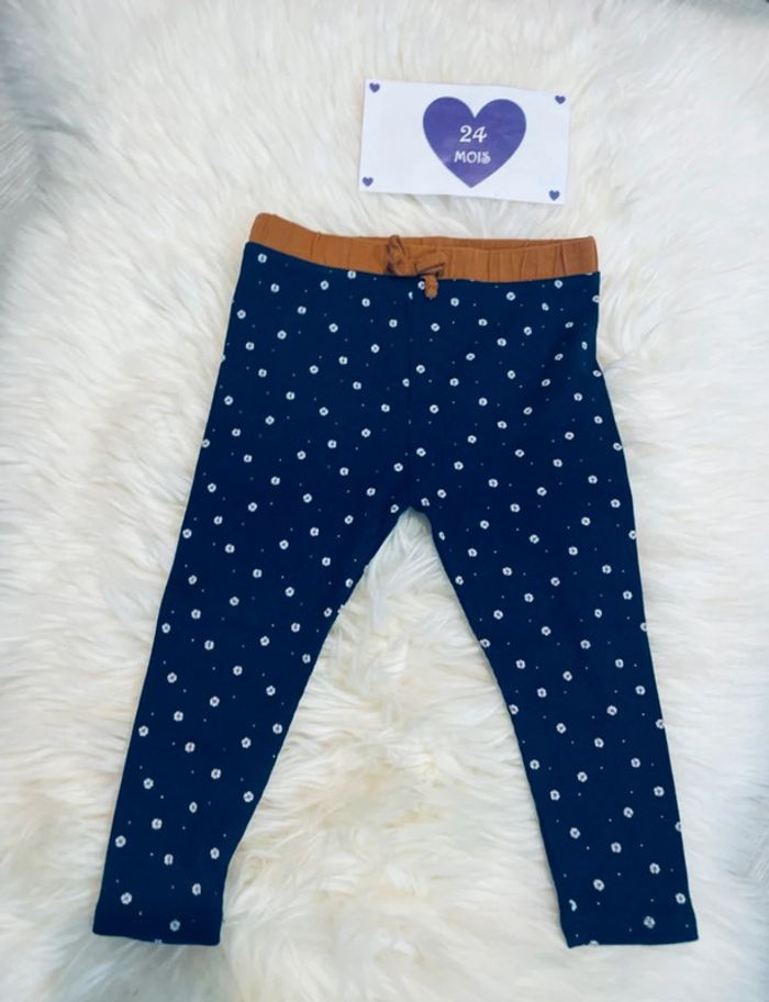 24 mois - legging côtelé bleu à fleurs