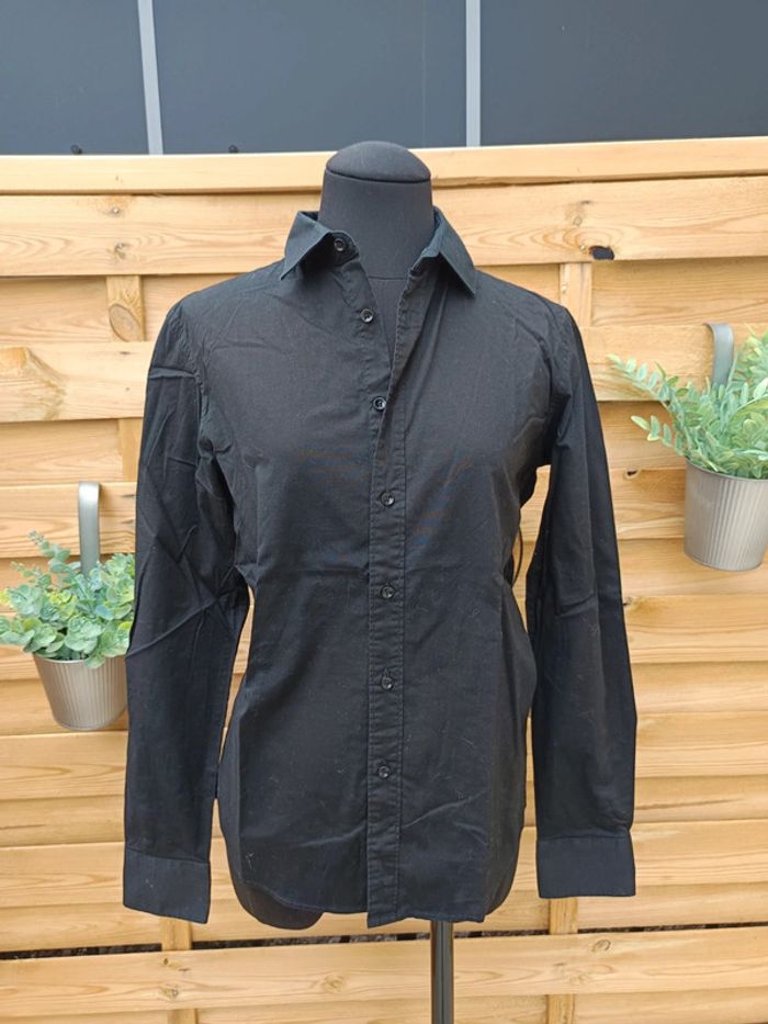Chemise taille S - photo numéro 2