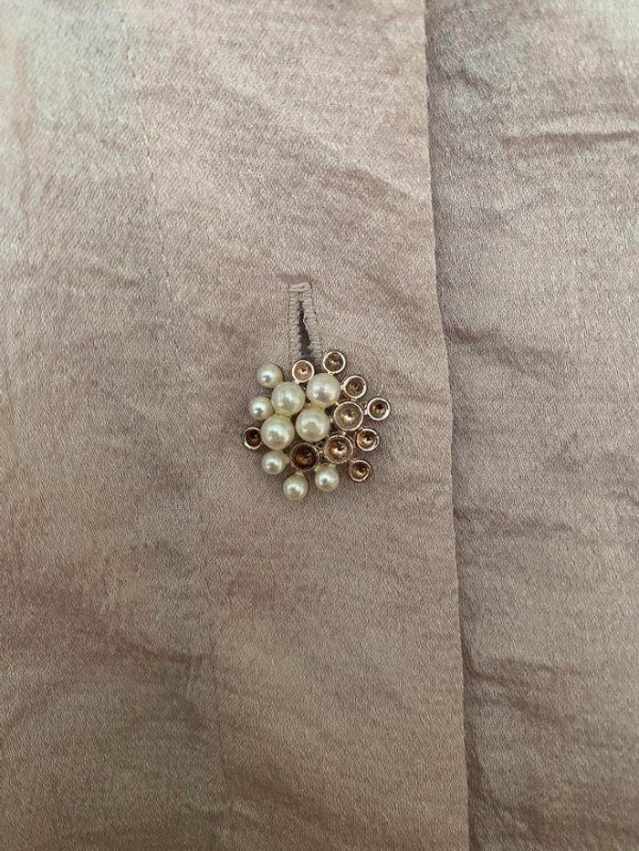 Chemiser Zara avec boutons bijoux et col à nouer - photo numéro 4