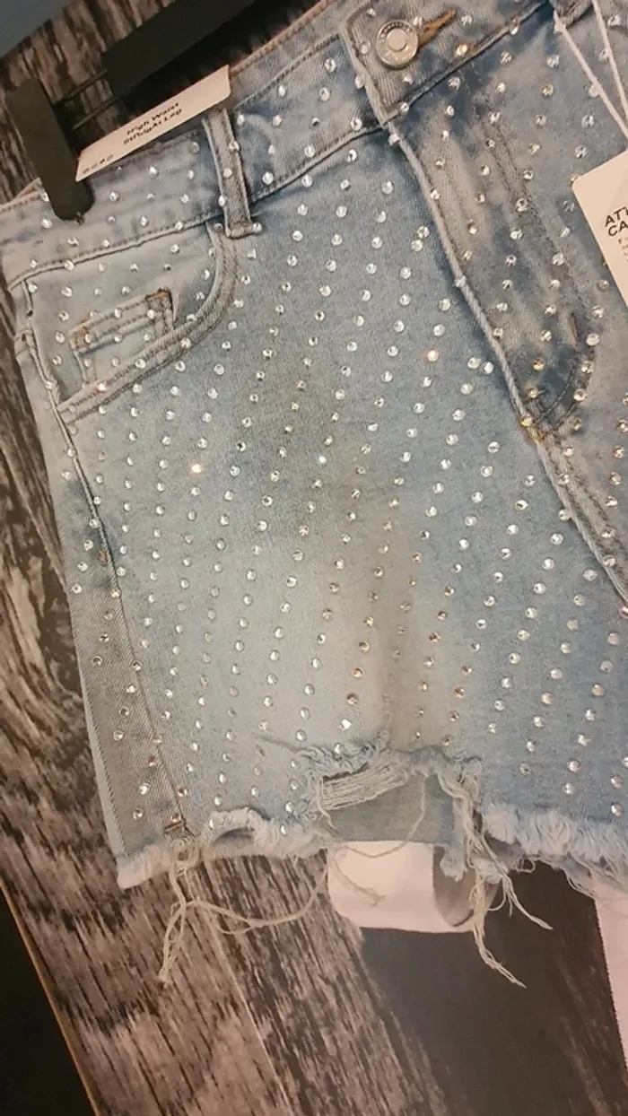 Short jeans - photo numéro 3