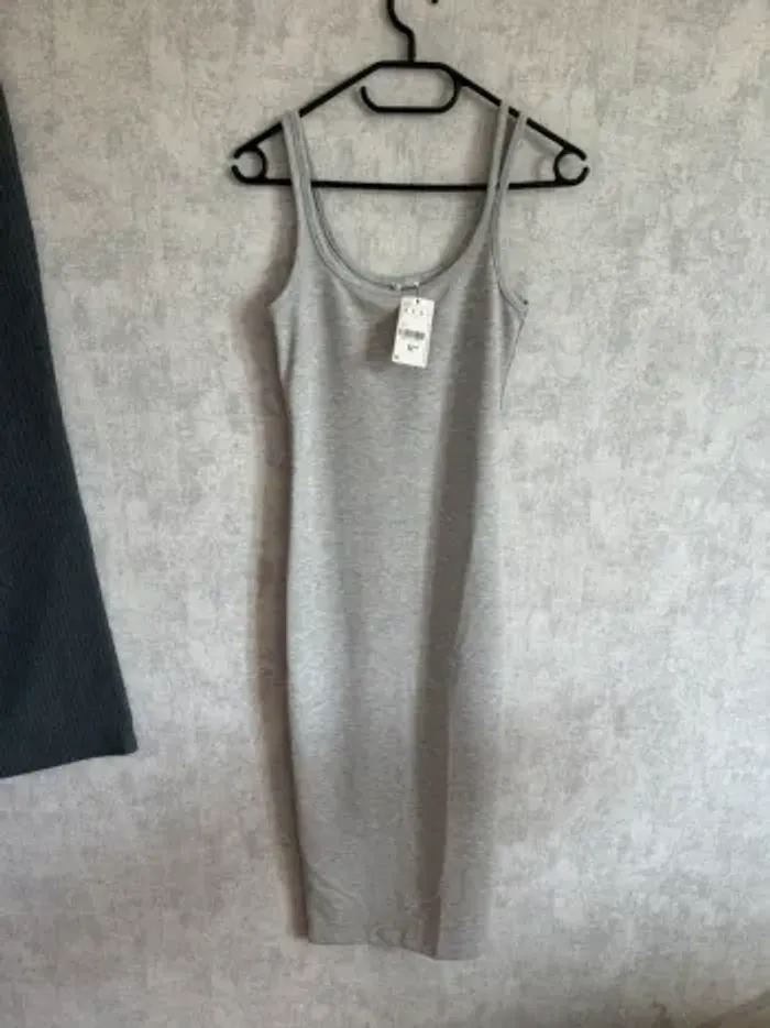 robe gris clair Pimkie à bretelles taille S