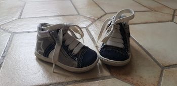 Chaussure bébé