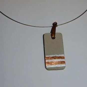 Pendentif béton