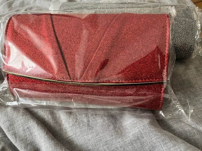 Pochette rouge argenté - photo numéro 4