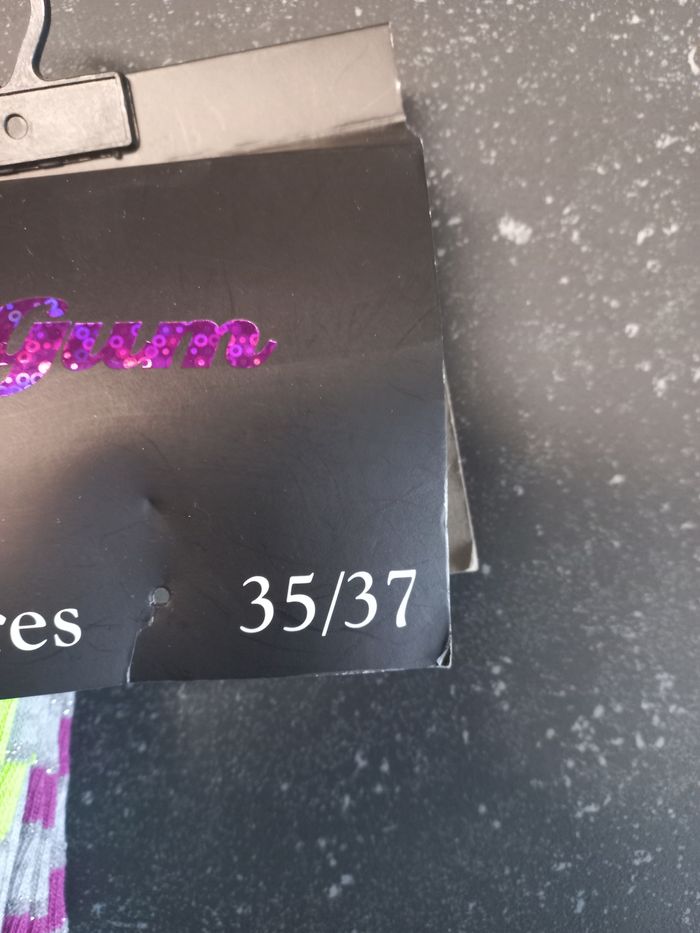 4 paires de chaussettes neuves 35/37 - photo numéro 2