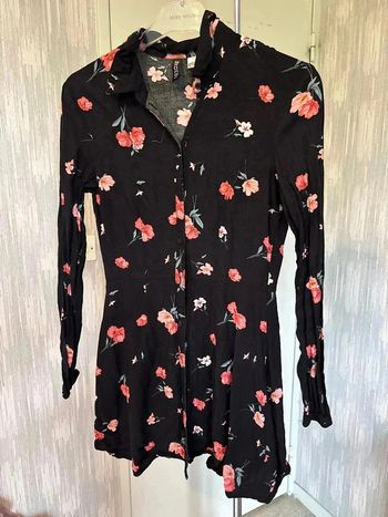 Robe fleurie taille 34 marque h&m•