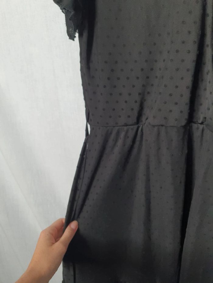 Robe noire à plumetis - photo numéro 4