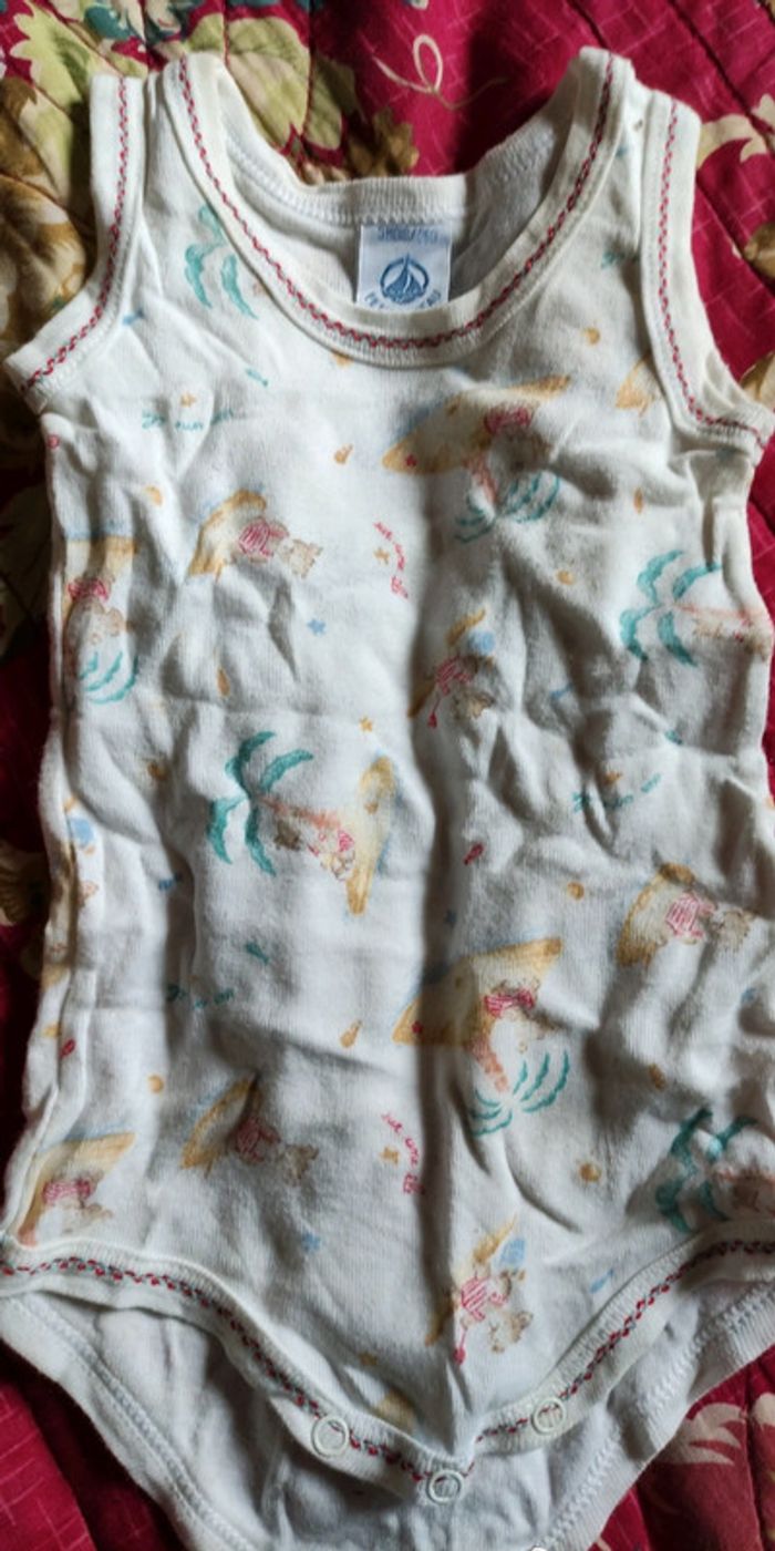 Lot 5 bodies 3 mois - photo numéro 6