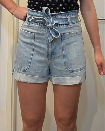 Short en jean Zara avec grosses poches