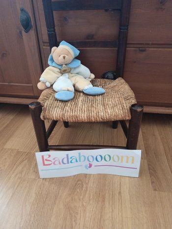 Doudou ours baby nat BE bleu jaune