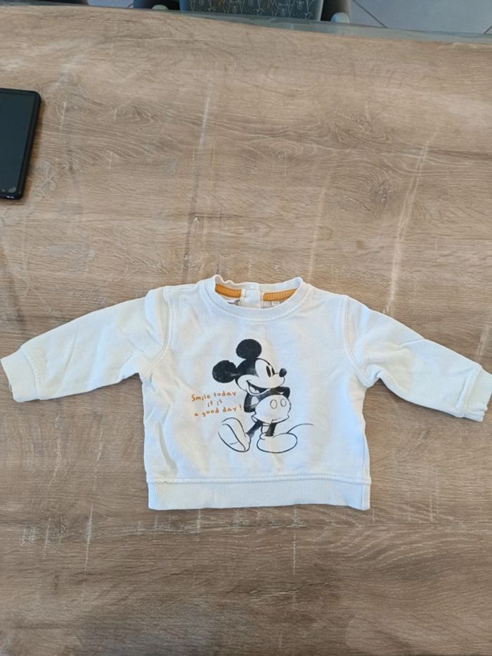 Pull Mickey garçon 9 mois