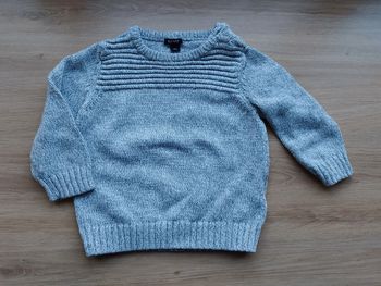 Pull gris