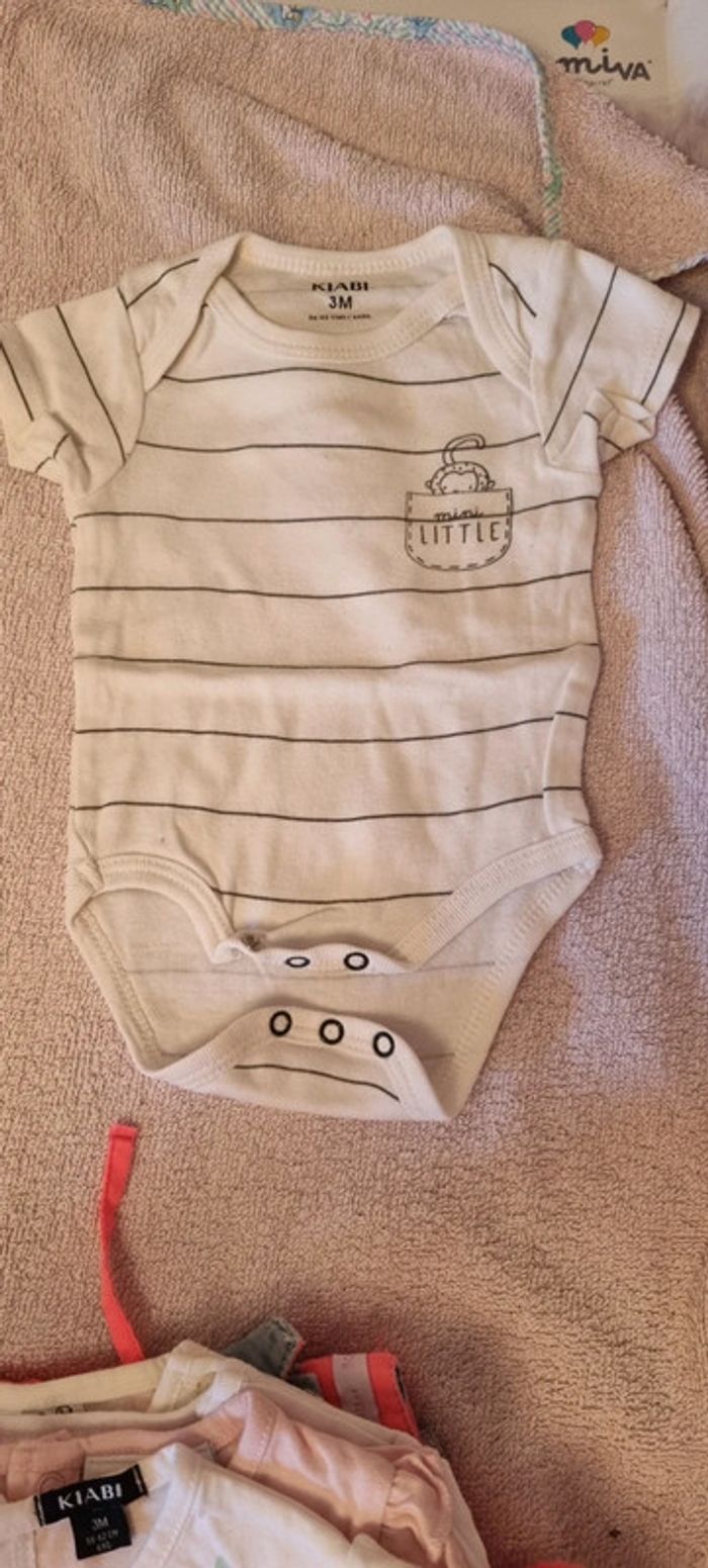 Lot fille 3 mois - photo numéro 12