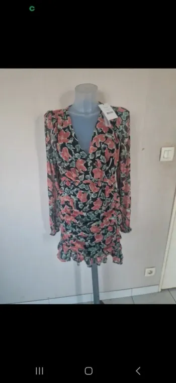 Robe fleurie na kd neuve avec étiquette taille 34