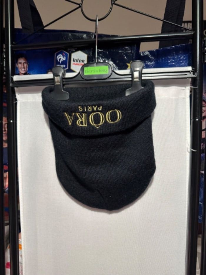Bonnet oora noir