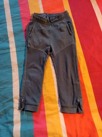 Pantalon avec zip 5 ans