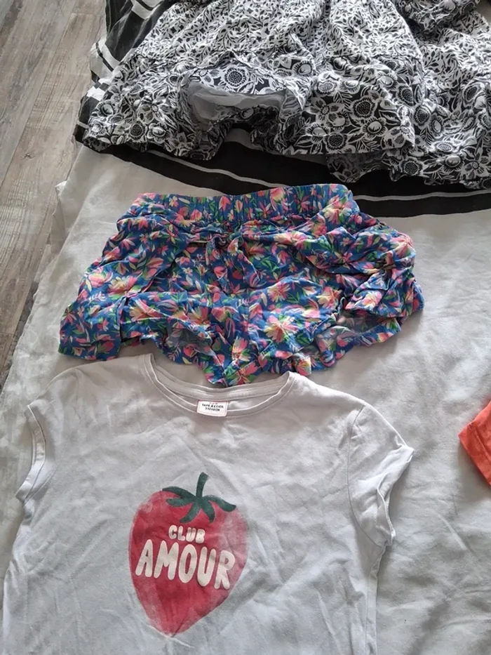 Lot vêtements fille - photo numéro 3