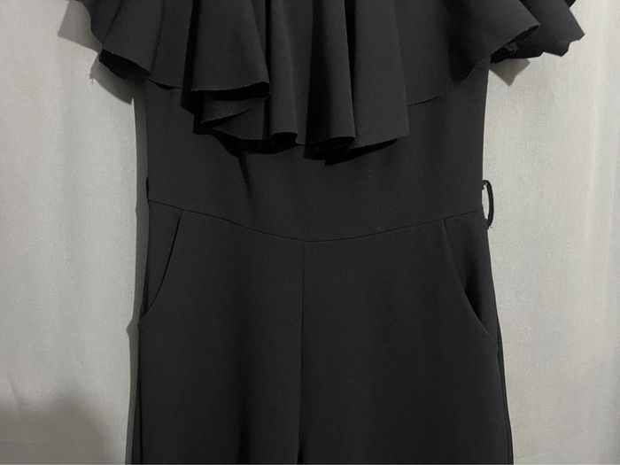 Combinaison femme noire taille unique comme neuve juste lavé - photo numéro 3