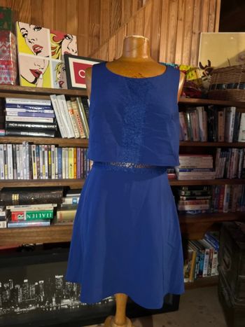 Robe bleu dentelle NafNaf