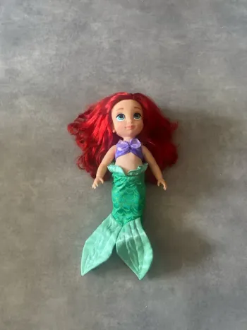 Poupée Ariel