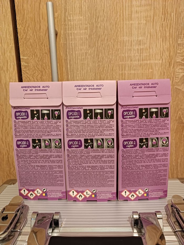 Lot 3 désodorisants d'ambiance voiture - photo numéro 2