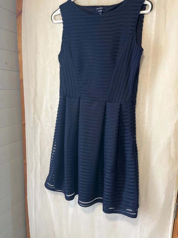 robe bleue marine - photo numéro 3