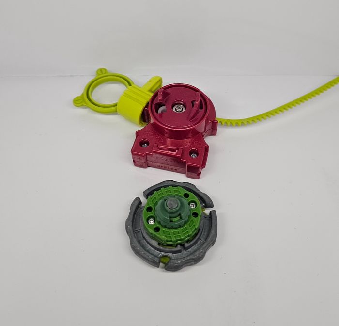 Toupie Beyblade Métal Masters Ray Serpent - photo numéro 2