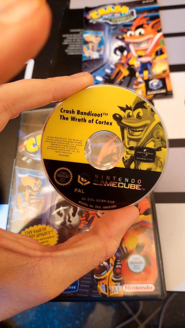 Crash bandicoot de wraak van cortex gamecube complet francais - photo numéro 2