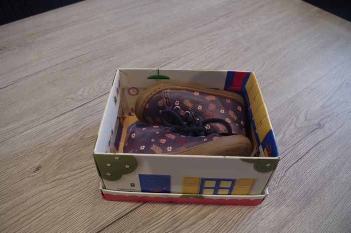 Chaussures Cuir Bellamy - Modèle "Feuillage Violet" - Pointure 21 - photo numéro 7