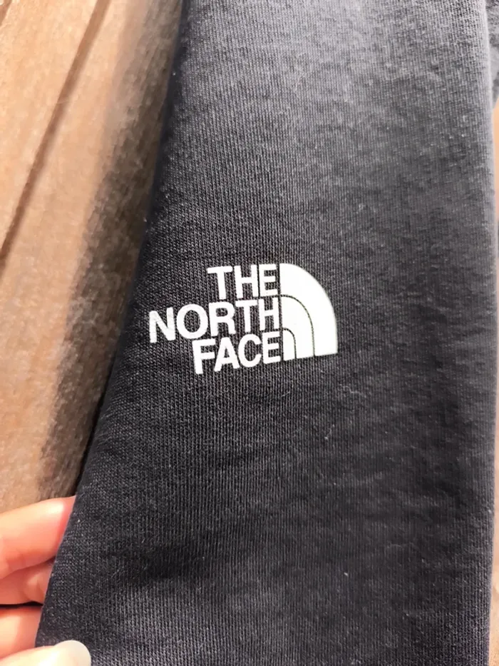 Jogging the north face - photo numéro 4