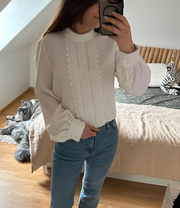 Blouse détail broderies Zara 🐚 - photo numéro 4