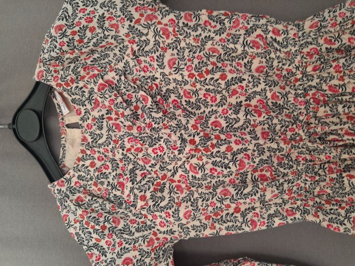 Robe, - photo numéro 2