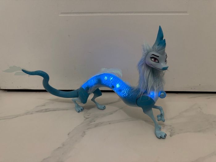 Dragon raya lumineux - photo numéro 2