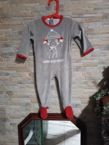 Pyjama velours gris rouge 18M