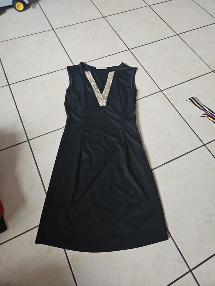 Robe col v taille s